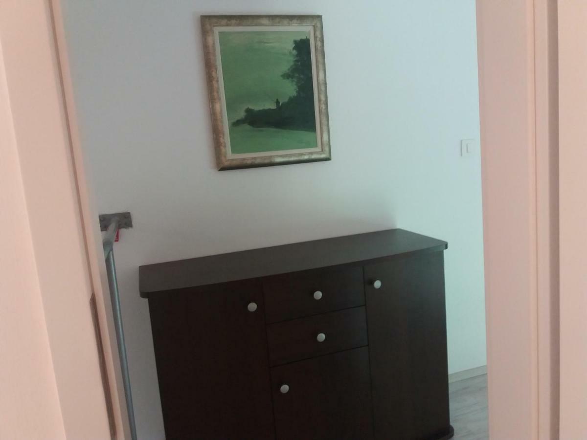 Apartment Osk Osijek Eksteriør billede