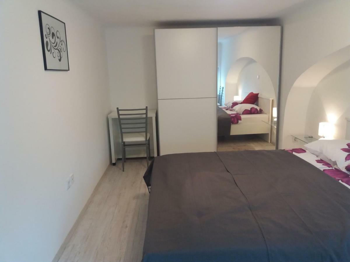Apartment Osk Osijek Eksteriør billede