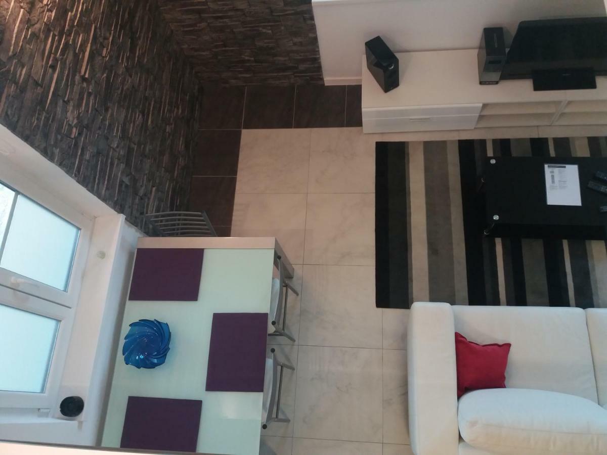 Apartment Osk Osijek Eksteriør billede