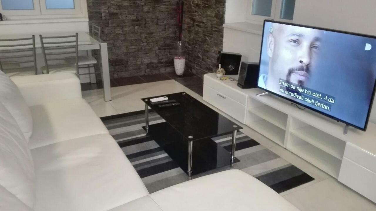 Apartment Osk Osijek Eksteriør billede